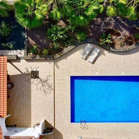 בית נופש Luxury Away From The Crowds - Casa Montana *
