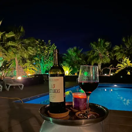 Luxury Away From The Crowds - Casa Montana בית נופש *